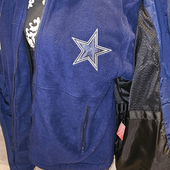 Dallas Cowboy coat with zipout jacket - Picture 3 of 9